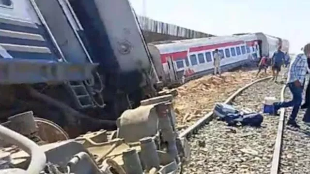 حادث انقلاب قطار مطروح