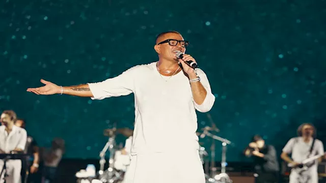 الفنان عمرو دياب