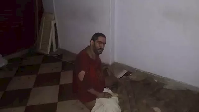 بعد أيام من الجوع والعزلة.. حكاية 3 أشقاء في شقة ب