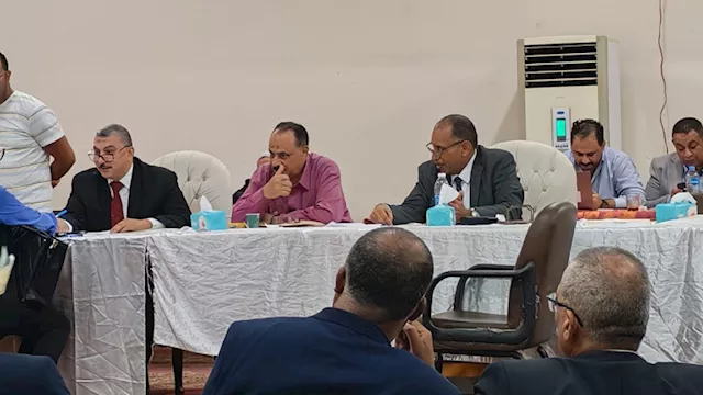  اللجنة العامة للانتخابات بالإسماعيلية تفرز أصوات 