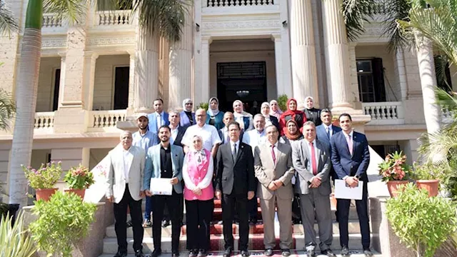 جامعة بنها تُكرم أعضاء هيئة التدريس