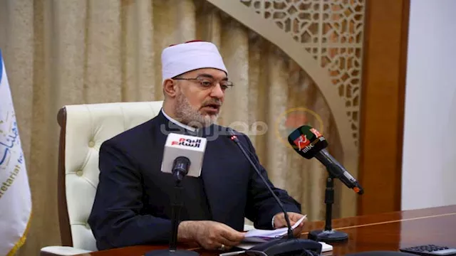 الدكتور نظير عياد مفتي الجمهورية