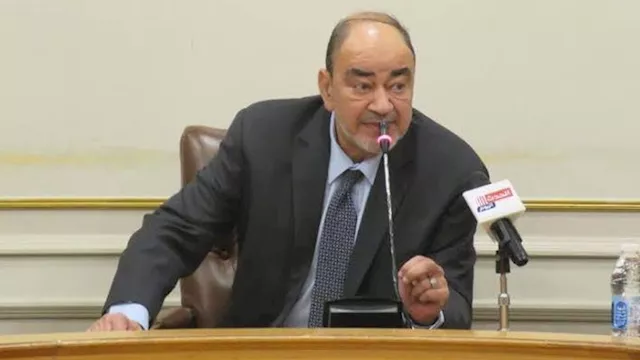 محمد إسماعيل عبده رئيس الشعبة العامة للمستلزمات ال