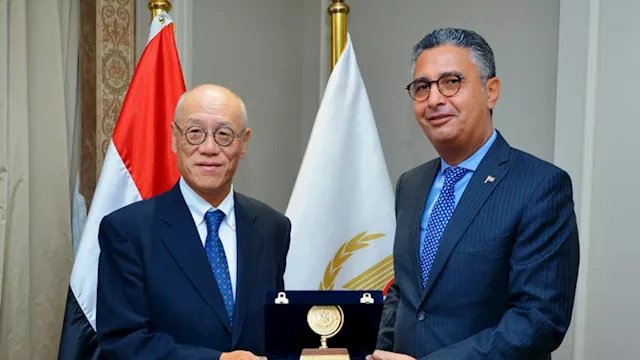 وزير التموين يبحث مع سفير اليابان تعزيز التعاون في