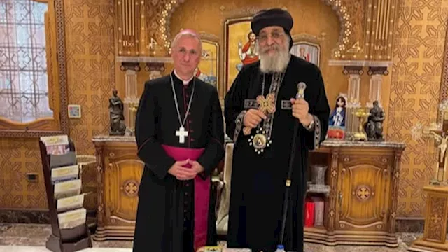 البابا تواضروس يستقبل رئيس أساقفة هامبورج