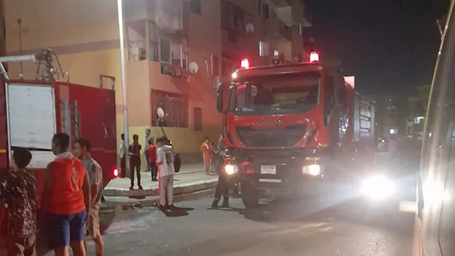 سيارات الحماية المدنية بموقع الحريق