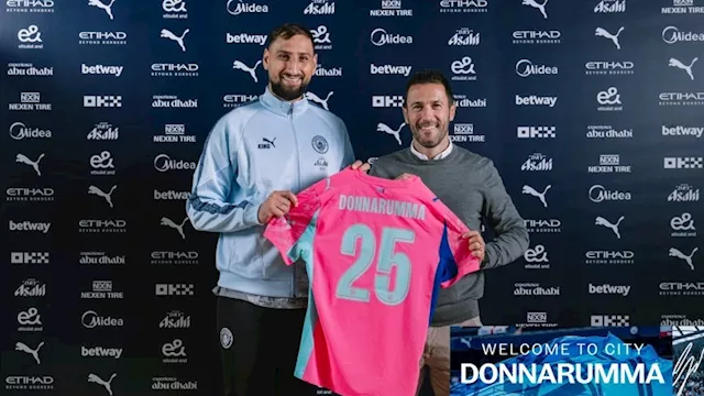 دوناروما بقميص السيتي