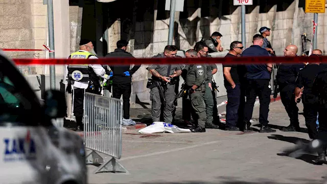 عملية طعن بفندق قرب القدس