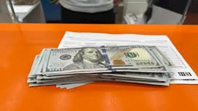 تزوير وترويج العملات