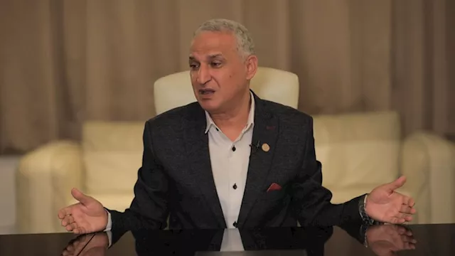 الدكتور مجدي شاكر