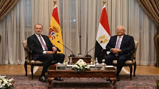 رئيس مجلس النواب يستقبل ملك إسبانيا بمقر البرلمان 
