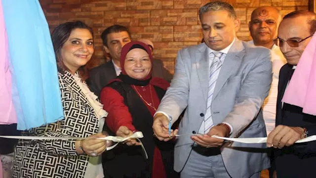 سعيد عطية يفتتح معرض مركز تنمية القدرات الصحفية