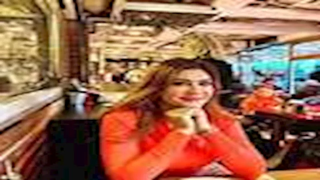 خبيرة الإتيكيت رانيا حسين