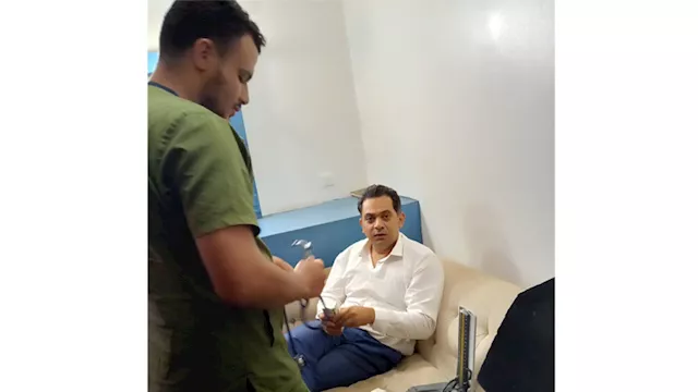 وعكة صحية مفاجئة للمذيع حسام الدين حسين