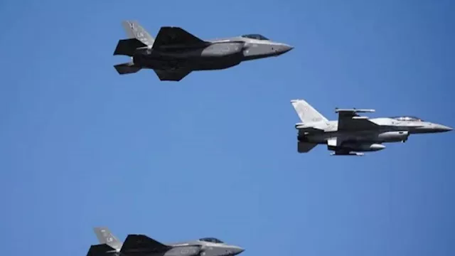 3 طائرات روسية تنتهك المجال الجوي لإستونيا