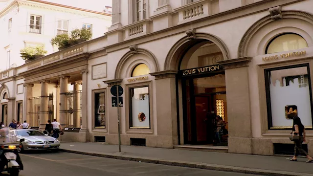 شارع "فيا مونتينابوليوني