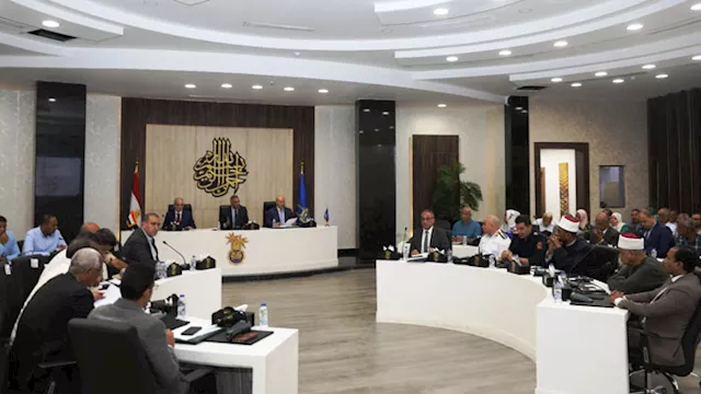 محافظ أسوان يمنح مهلة أخيرة لتقنين الأراضي حتى الإ