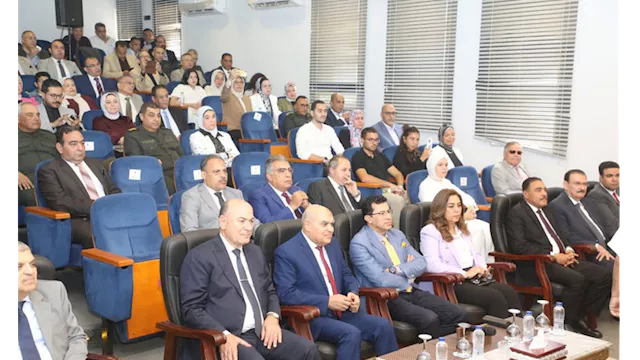 محافظ الدقهلية يهنئ ''الشاذلي'' بحصوله على الدكتور