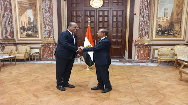 النائب علي مهران