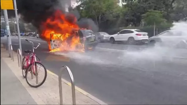 انفجار سيارة في تل أبيب