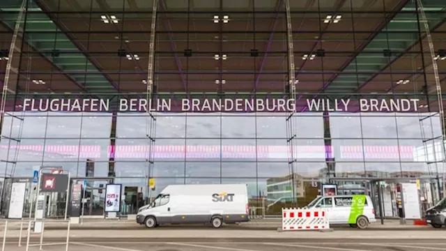 مطار برلين براندنبورج