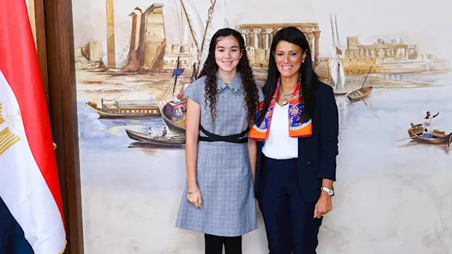 وزيرة التخطيط تحتفي بأصغر سفيرة مصرية بمبادرة “شبا