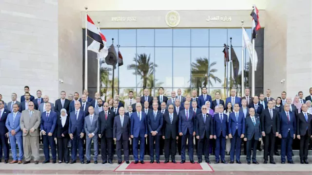 رئيس النيابة الإدارية يشهد احتفالية إطلاق عدد من ا