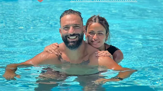 ميدو وزوجته