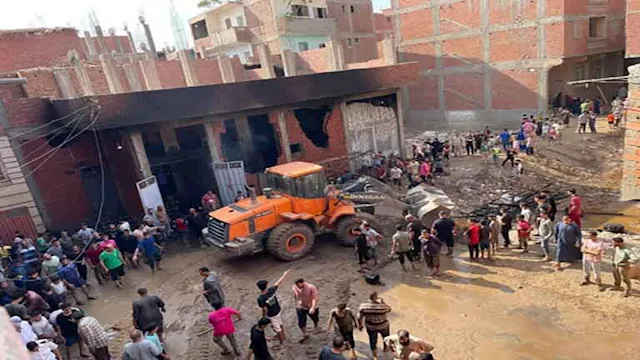 حريق مخزن - أرشيفية