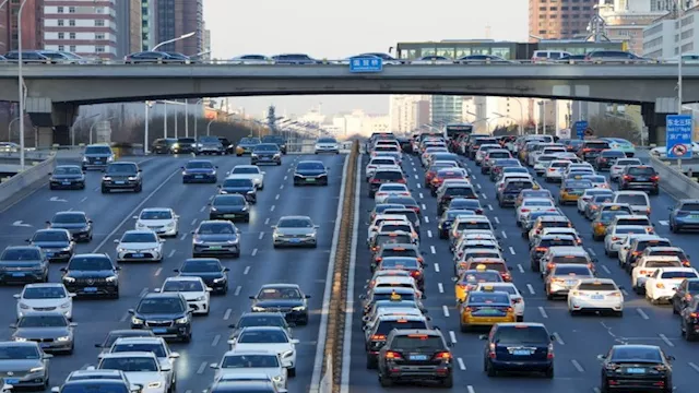 الصين تخفض استهلاك وقود السيارات حتى 48%