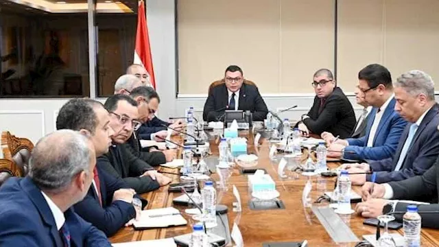 اجتماع المهندس شريف الشربيني