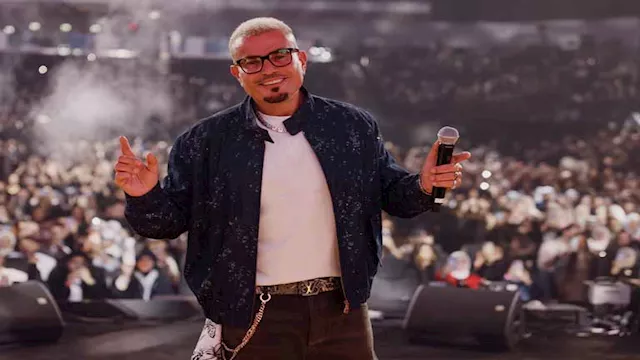 عمرو دياب على المسرح