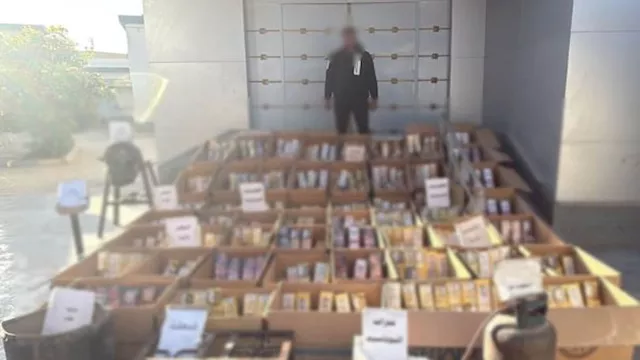 المتهم + المضبوطات 