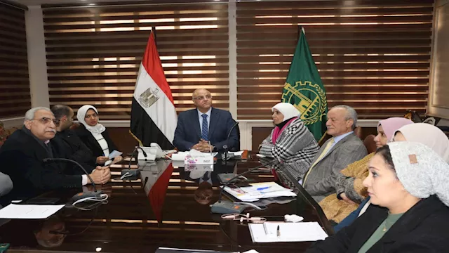 محافظ القليوبية يترأس اجتماعًا لتحديث المخطط الاست