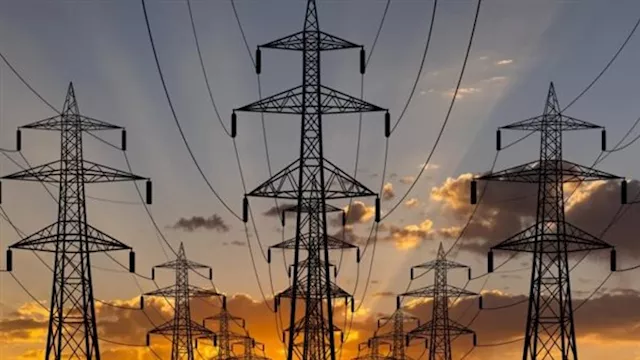 معاقبة قياديين بشركة كهرباء كبرى