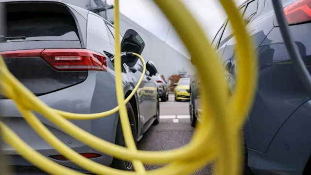 كابلات الشحن الرخيصة - أرشيفية