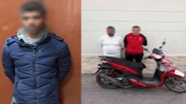 المتهمان بسرقة دراجة نارية بالدقي