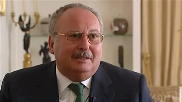 الملك أحمد فؤاد الثاني "ملك مصر السابق"