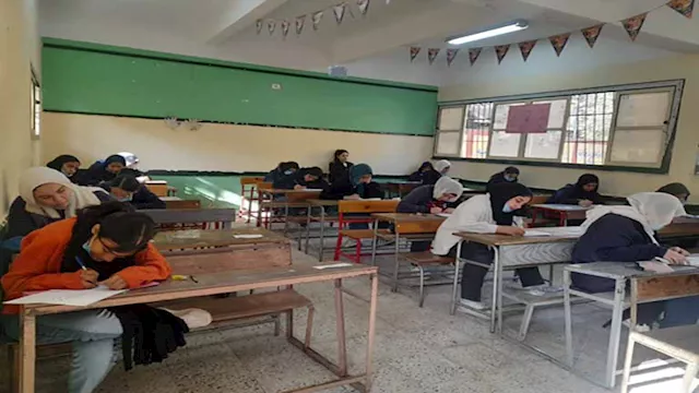 امتحانات الشهادة الإعدادية