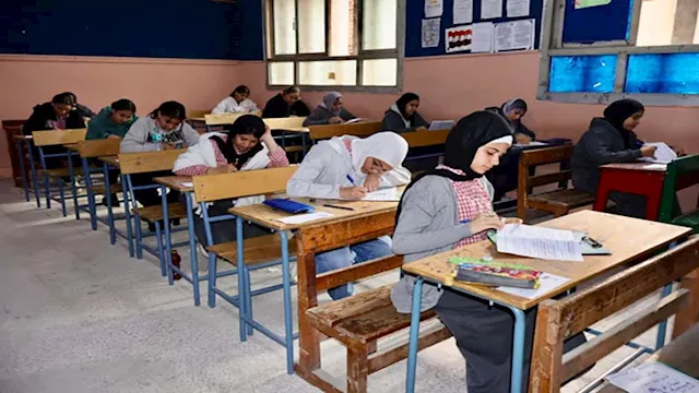 امتحانات الشهادة الإعدادية