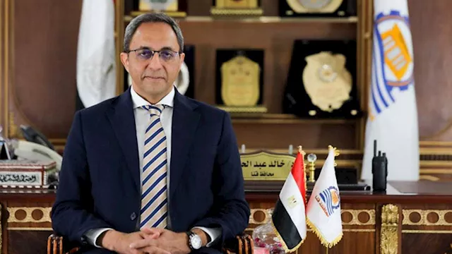  الدكتور خالد عبدالحليم محافظ قنا