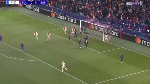 برشلونة وسلافيا براج