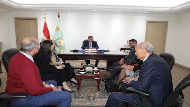 وزير الزراعة يبحث مع ممثلي ''كرافت هاينز'' توسيع ا