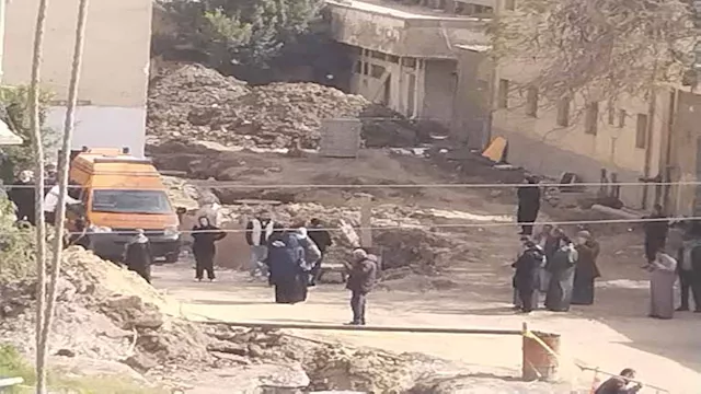 أسرة ضحايا تسرب الغاز بشبرا الخيمة تنتظر وصول الجث