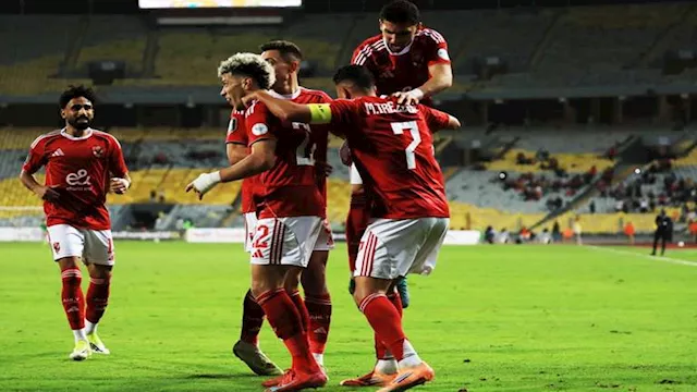 خلال مباراة الأهلي ويانج أفريكانز (10)