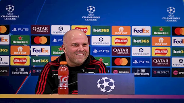 المؤتمر الصحفي لأرني سلوت