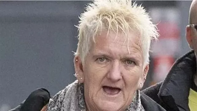 البريطانية ماندي ويكسون 