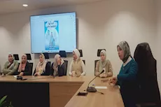 برنامجا تدريبيا وكتابا توعويا.. ما جهود "الصحة" لتعزيز التربية الإيجابية؟