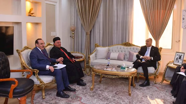 وزير العمل يوجه بدراسة مقترح كنسي بشأن إجازات المس