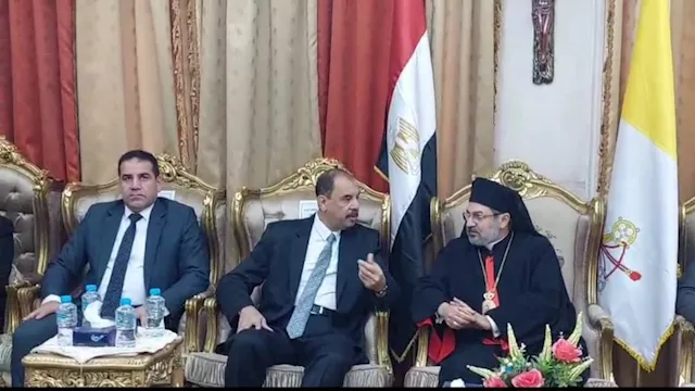 جانب من التهنئة